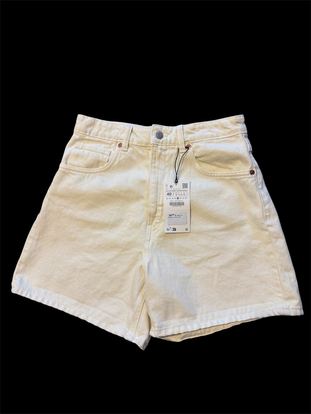Zara Cream High-Rise Denim Shorts size M new